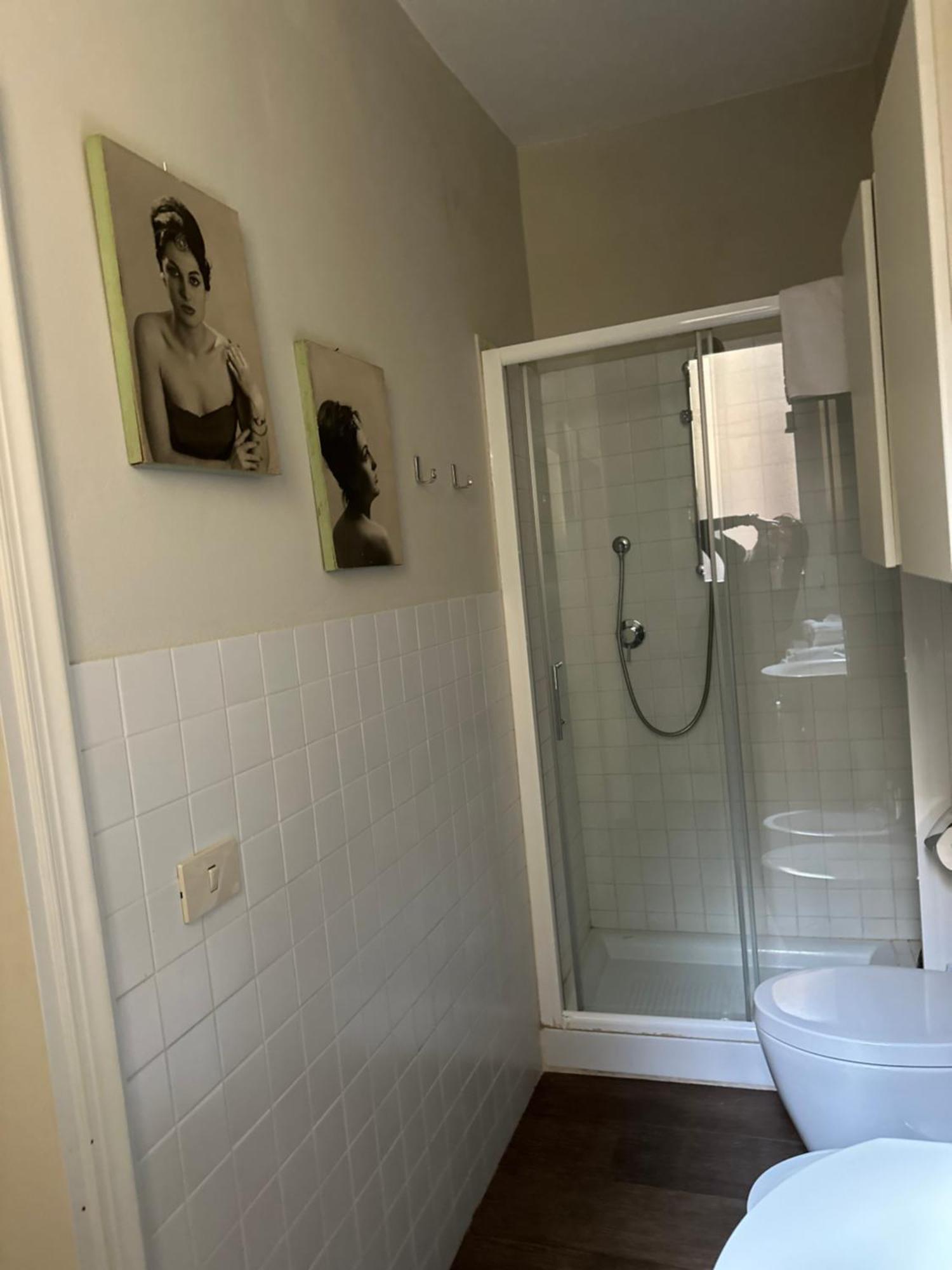 Maison Vert Appartamento In Centro Storico A Modène Extérieur photo